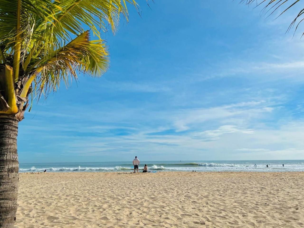 1 Seaview- 2 Gardenview 2Mins To The Beach - Luxury Condotel Фан Тиет Екстериор снимка